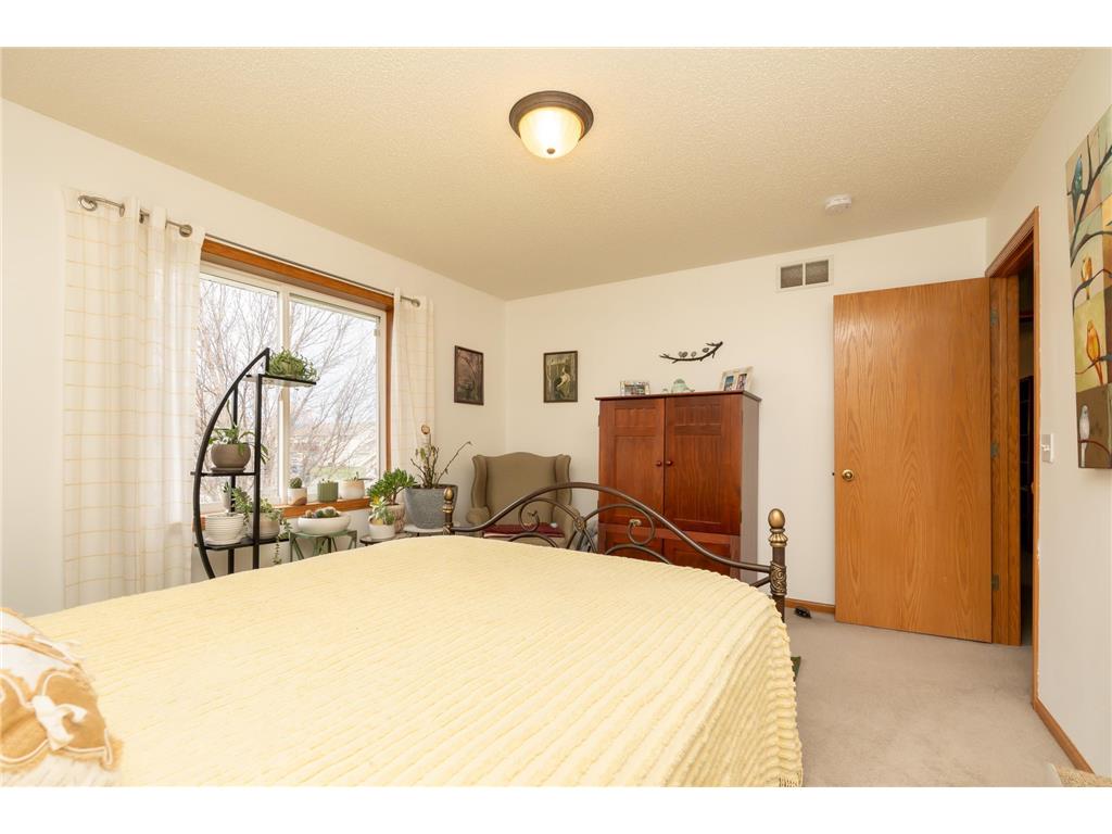 1507 Dublin Court Shakopee MN 55379 7055796 image20