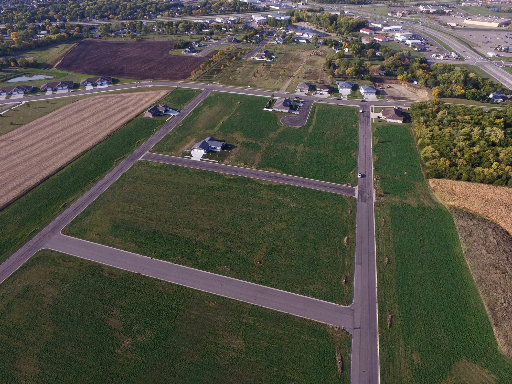 1507 Ellis Avenue Marshall MN 56258 5673370 image2