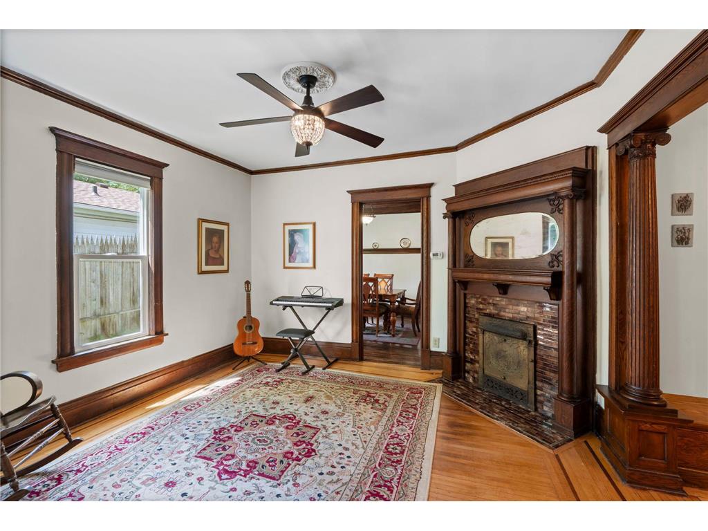 1507 Girard Avenue N Minneapolis MN 55411 7106455 image14