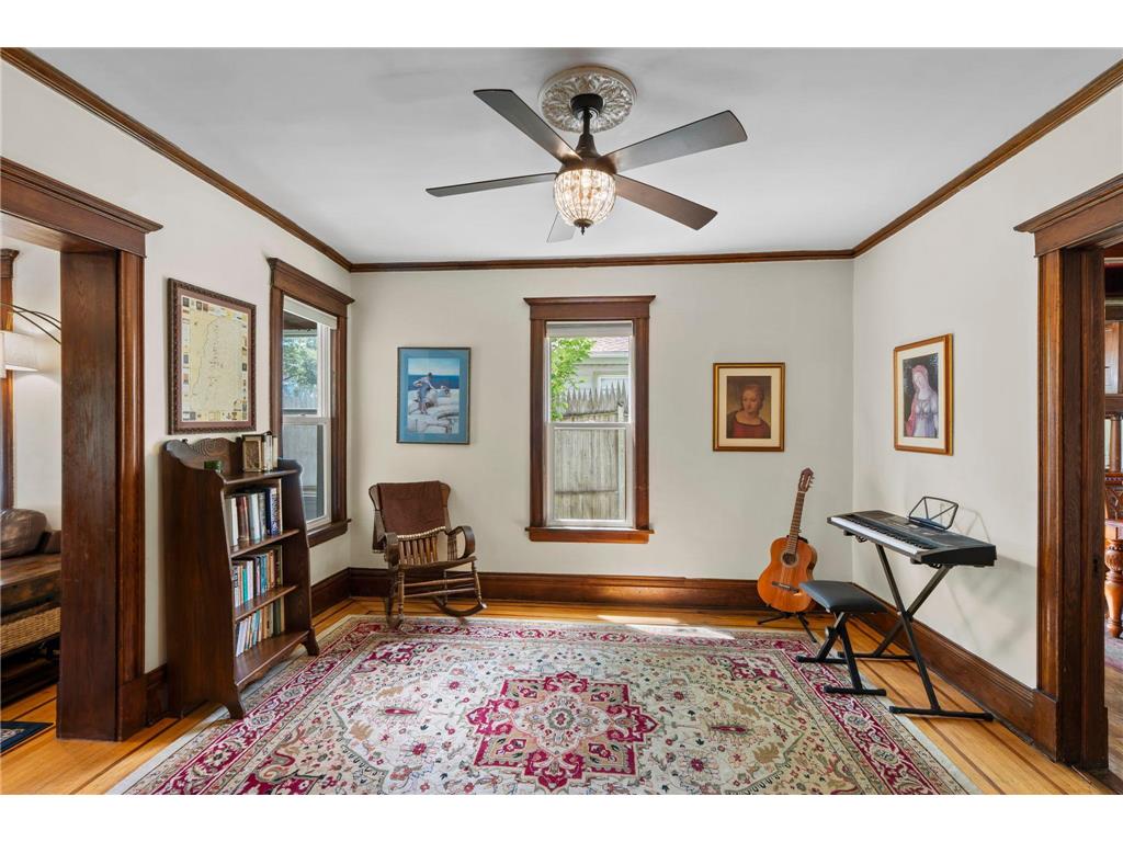 1507 Girard Avenue N Minneapolis MN 55411 7106455 image15