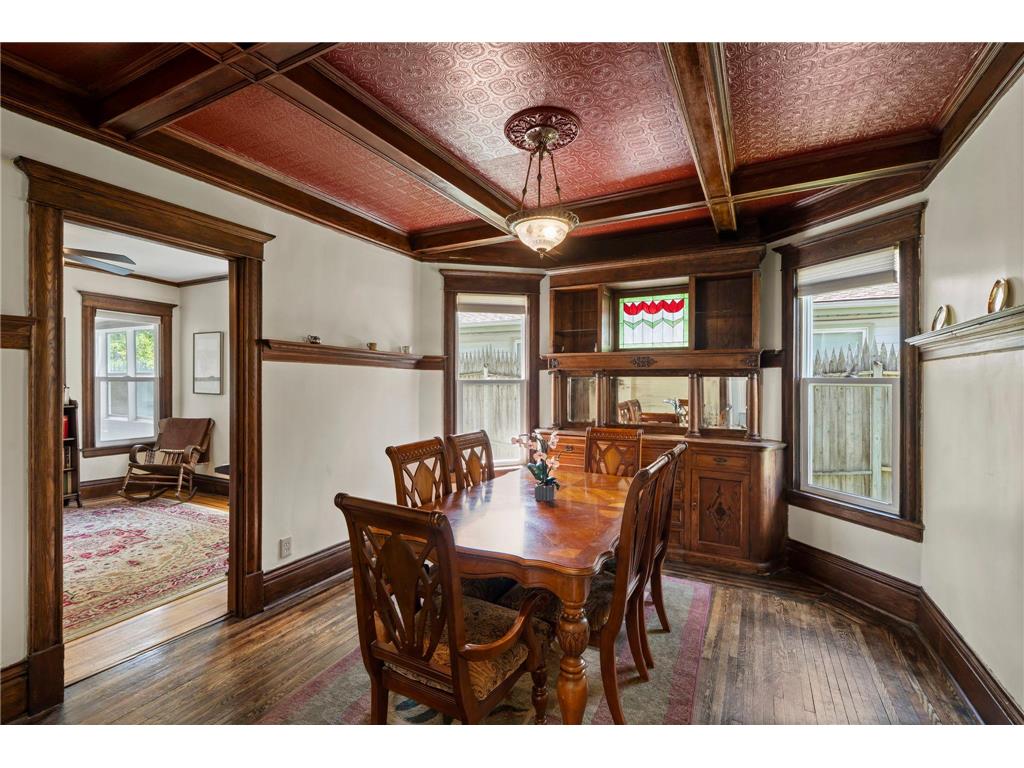 1507 Girard Avenue N Minneapolis MN 55411 7106455 image17