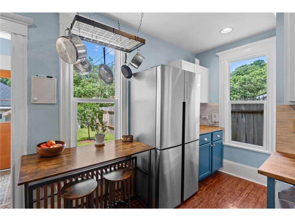 1507 Girard Avenue N Minneapolis MN 55411 7106455 image21