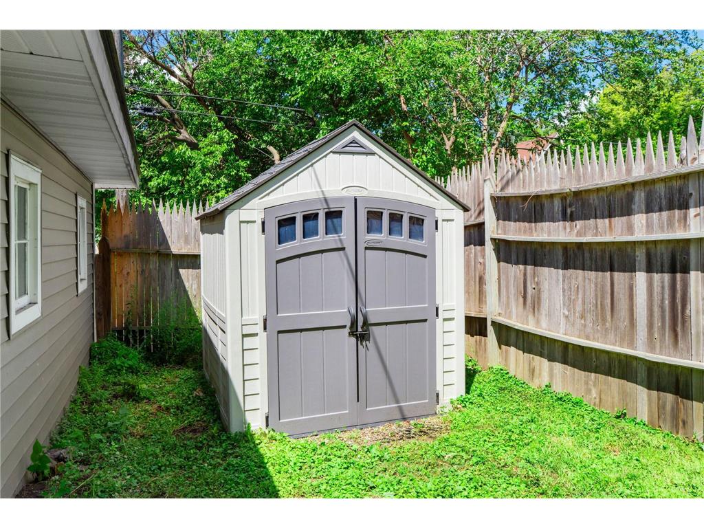 1507 Girard Avenue N Minneapolis MN 55411 7106455 image41