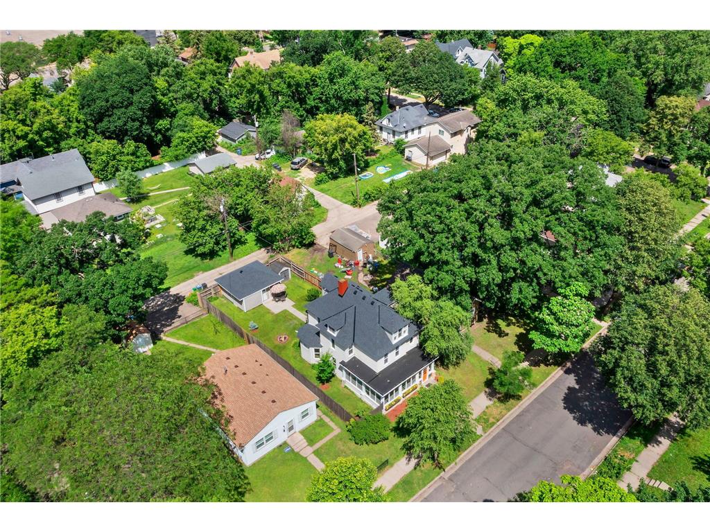 1507 Girard Avenue N Minneapolis MN 55411 7106455 image43