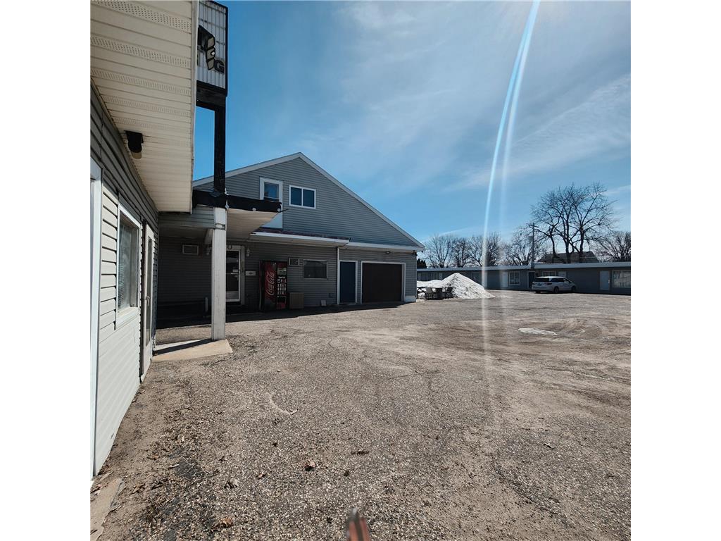1507 W Oakland Avenue Austin MN 55912 7042016 image14
