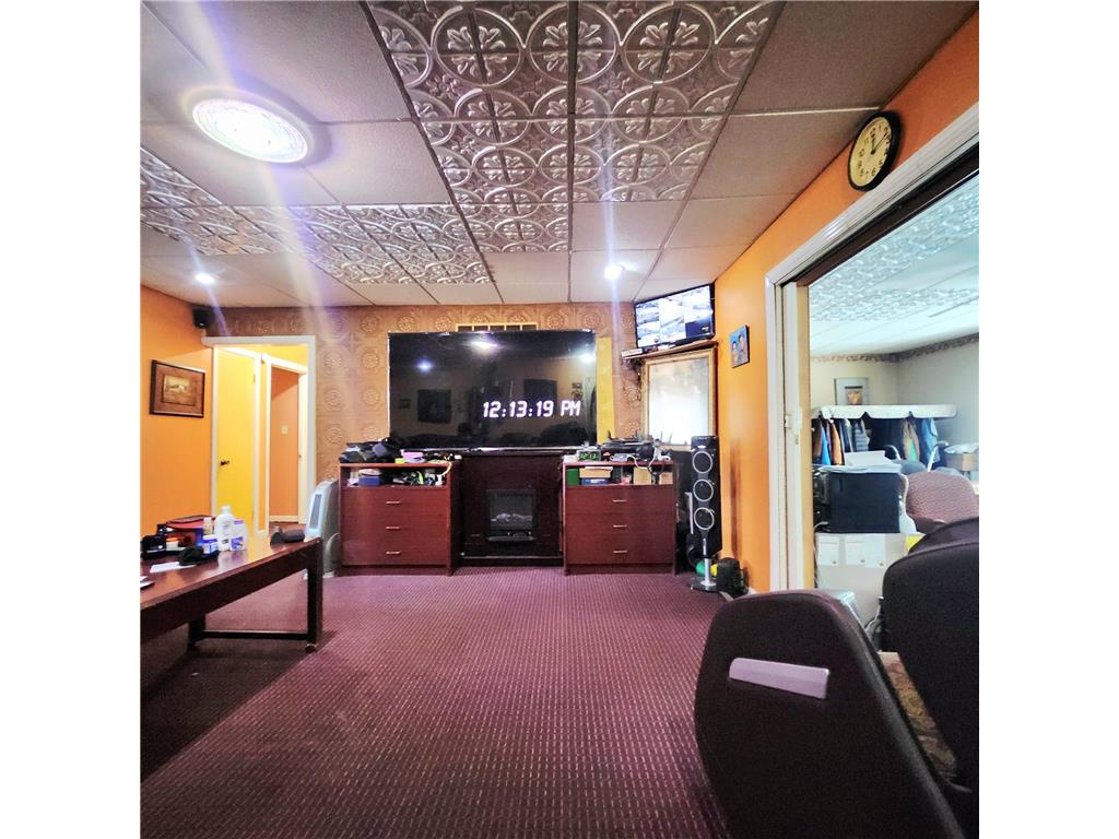 1507 W Oakland Avenue Austin MN 55912 7042016 image16
