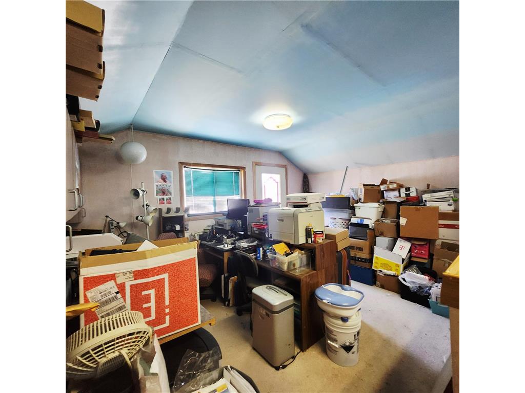 1507 W Oakland Avenue Austin MN 55912 7042016 image23