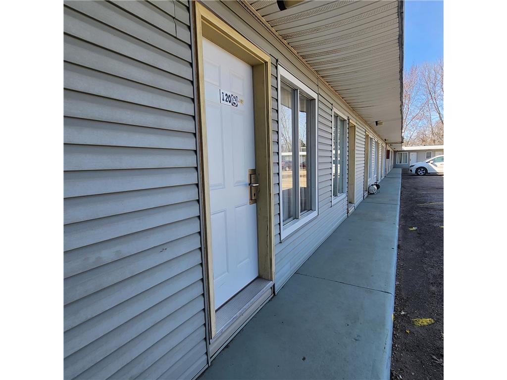 1507 W Oakland Avenue Austin MN 55912 7042016 image4