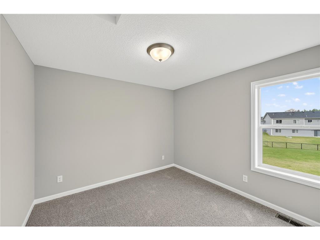 1507 Woods Road NE Isanti MN 55040 7077181 image27