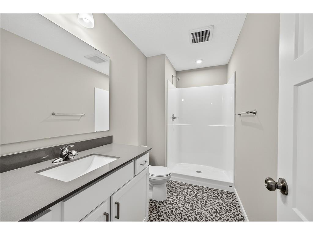1507 Woods Road NE Isanti MN 55040 7077181 image32