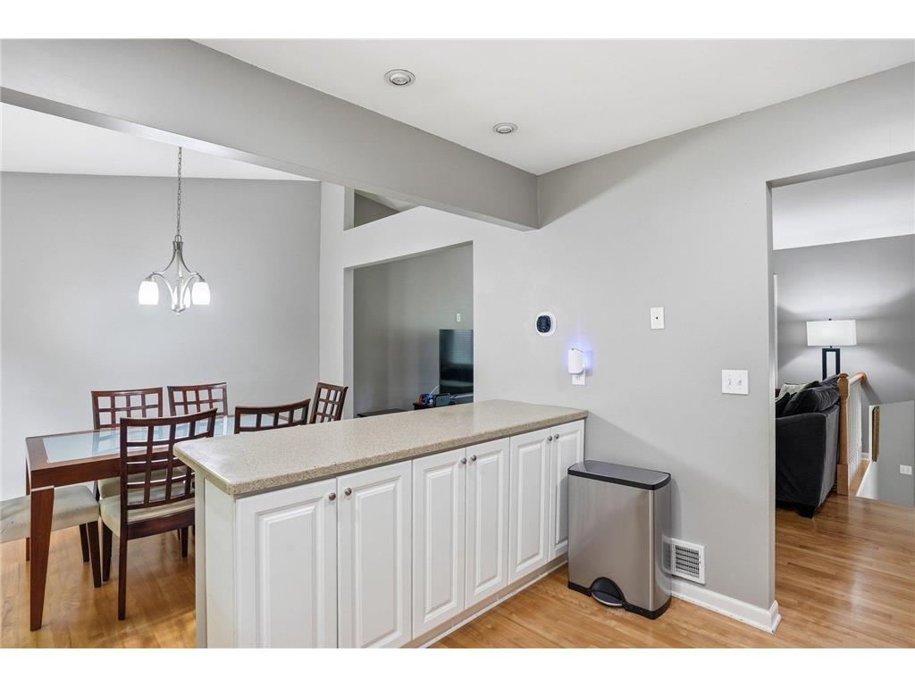 15074 Woodhill Trail Eden Prairie MN 55346 7077555 image12