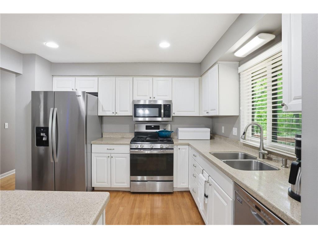 15074 Woodhill Trail Eden Prairie MN 55346 7077555 image14