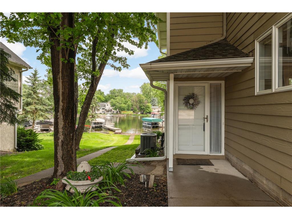 1508 Joseph Street Burnsville MN 55306 - Crystal 7080475 image14