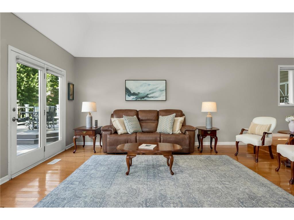 1508 Joseph Street Burnsville MN 55306 - Crystal 7080475 image18