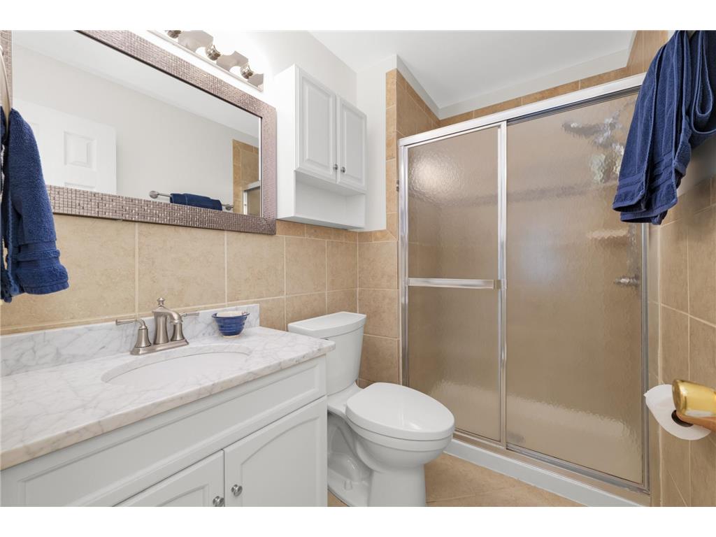 1508 Joseph Street Burnsville MN 55306 - Crystal 7080475 image30