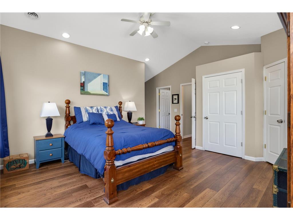 1508 Joseph Street Burnsville MN 55306 - Crystal 7080475 image32