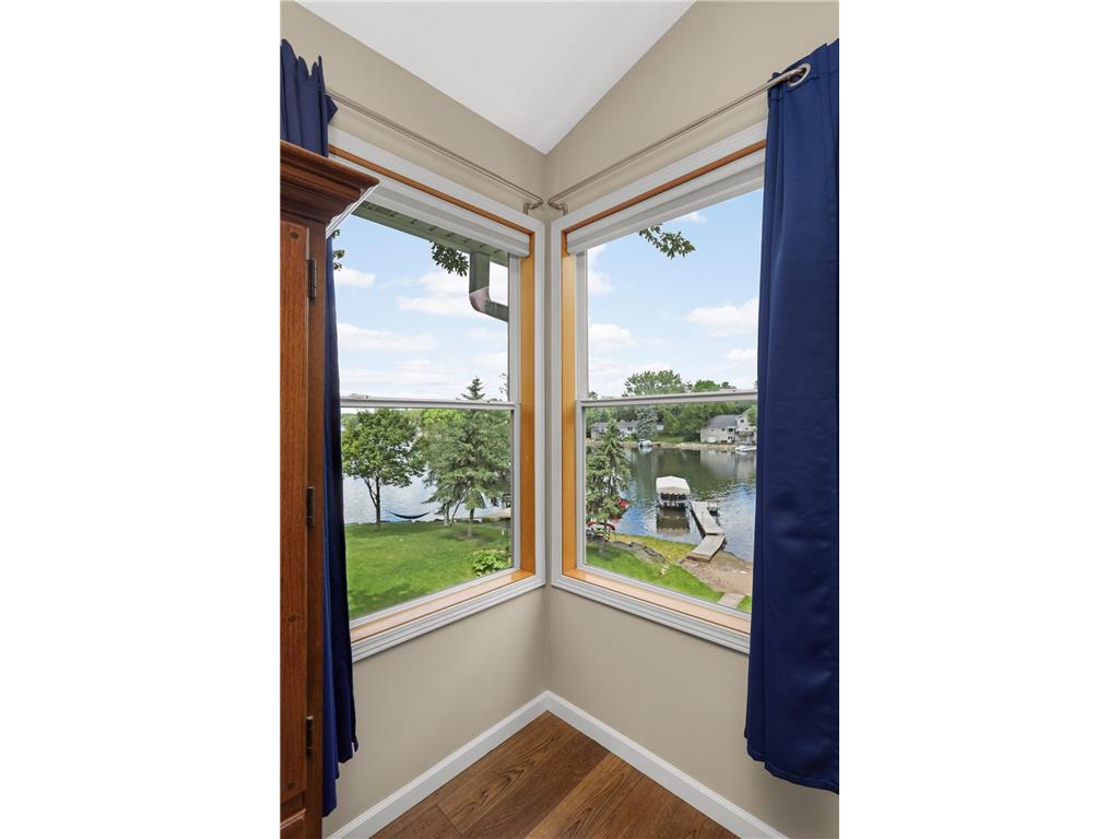 1508 Joseph Street Burnsville MN 55306 - Crystal 7080475 image34