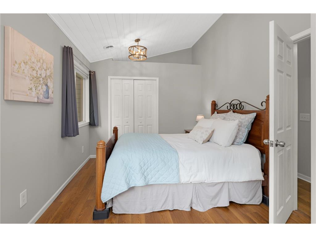 1508 Joseph Street Burnsville MN 55306 - Crystal 7080475 image39