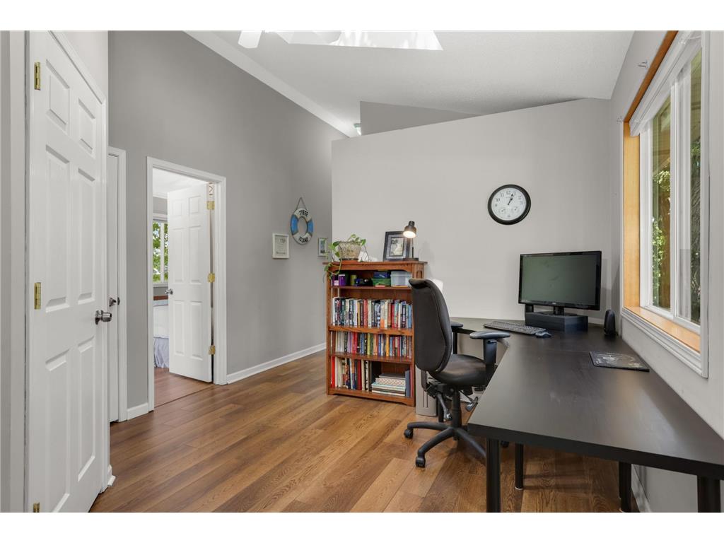 1508 Joseph Street Burnsville MN 55306 - Crystal 7080475 image42