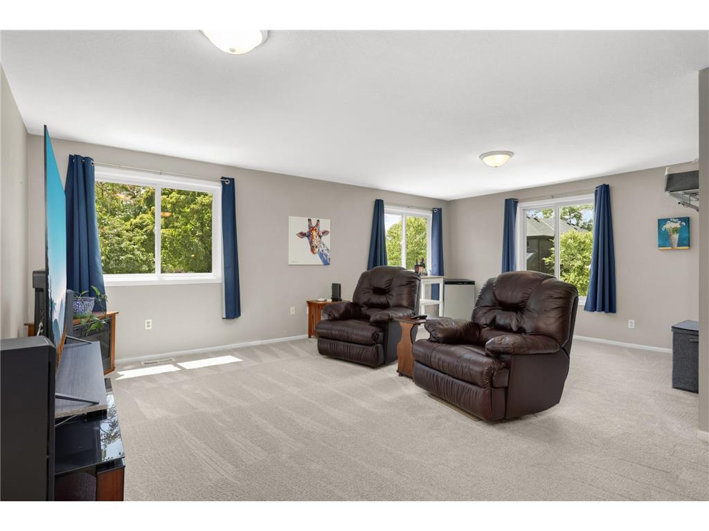 1508 Joseph Street Burnsville MN 55306 - Crystal 7080475 image43