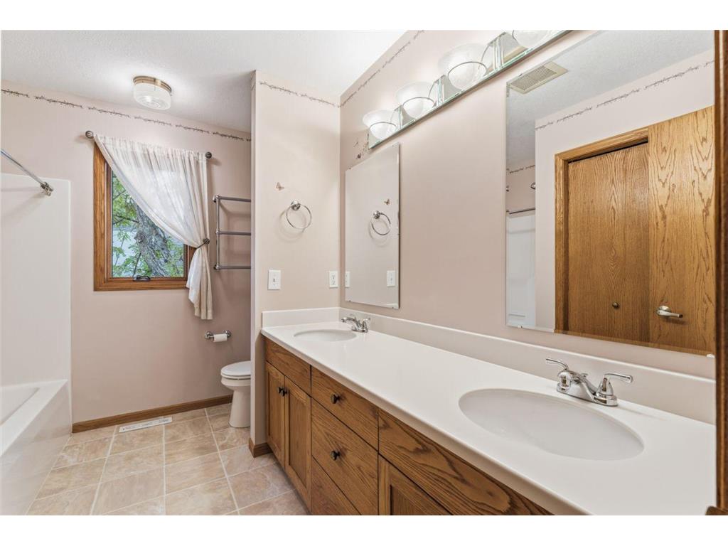 1508 Lockwood Drive Northfield MN 55057 6808653 image33