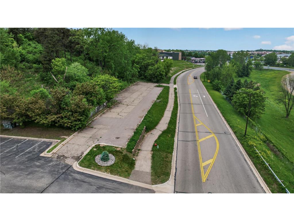 15080 Buck Hill Road Burnsville MN 55306 7078172 image4
