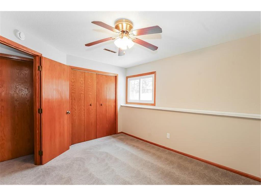 1509 80th Avenue N Brooklyn Park MN 55444 7001704 image11