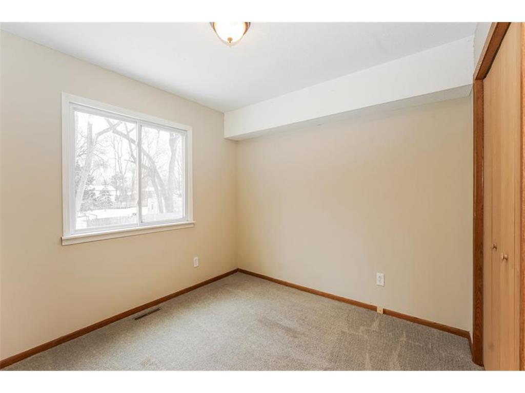 1509 80th Avenue N Brooklyn Park MN 55444 7001704 image12