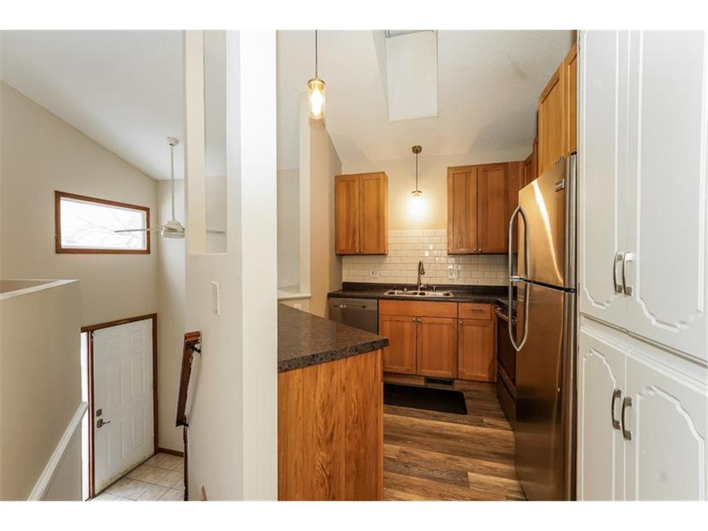 1509 80th Avenue N Brooklyn Park MN 55444 7001704 image5