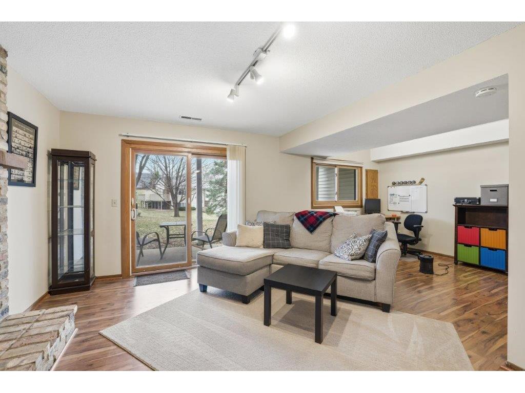 1509 W 140th Street Burnsville MN 55337 7044972 image17
