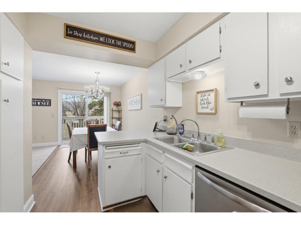 1509 W 140th Street Burnsville MN 55337 7044972 image9
