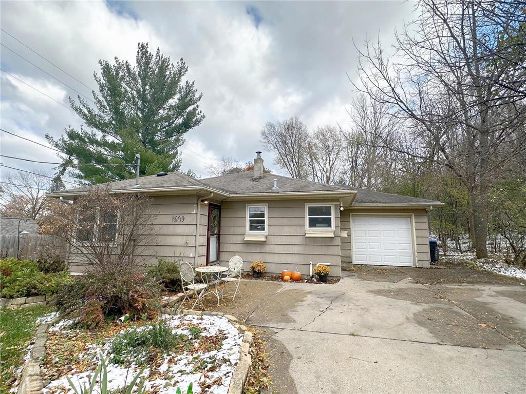 1509 Woodland Avenue, Mankato, MN, 56001 MLS 6445750 Edina Realty