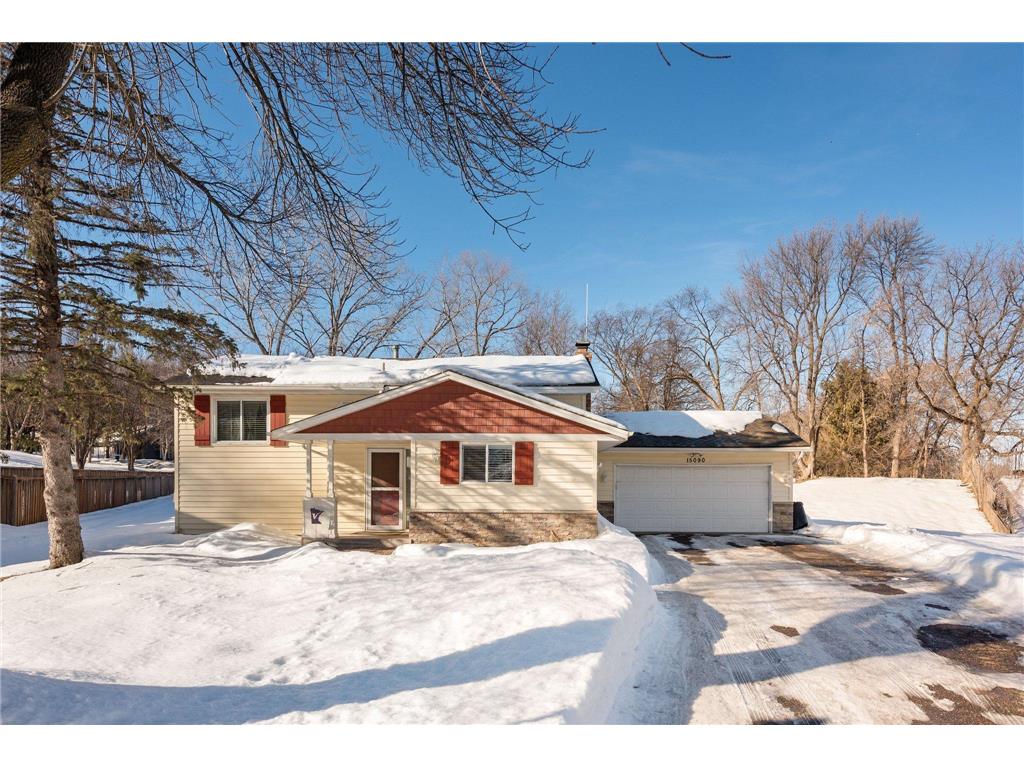 15090 76th Place N Maple Grove MN 55311 6333081 image1