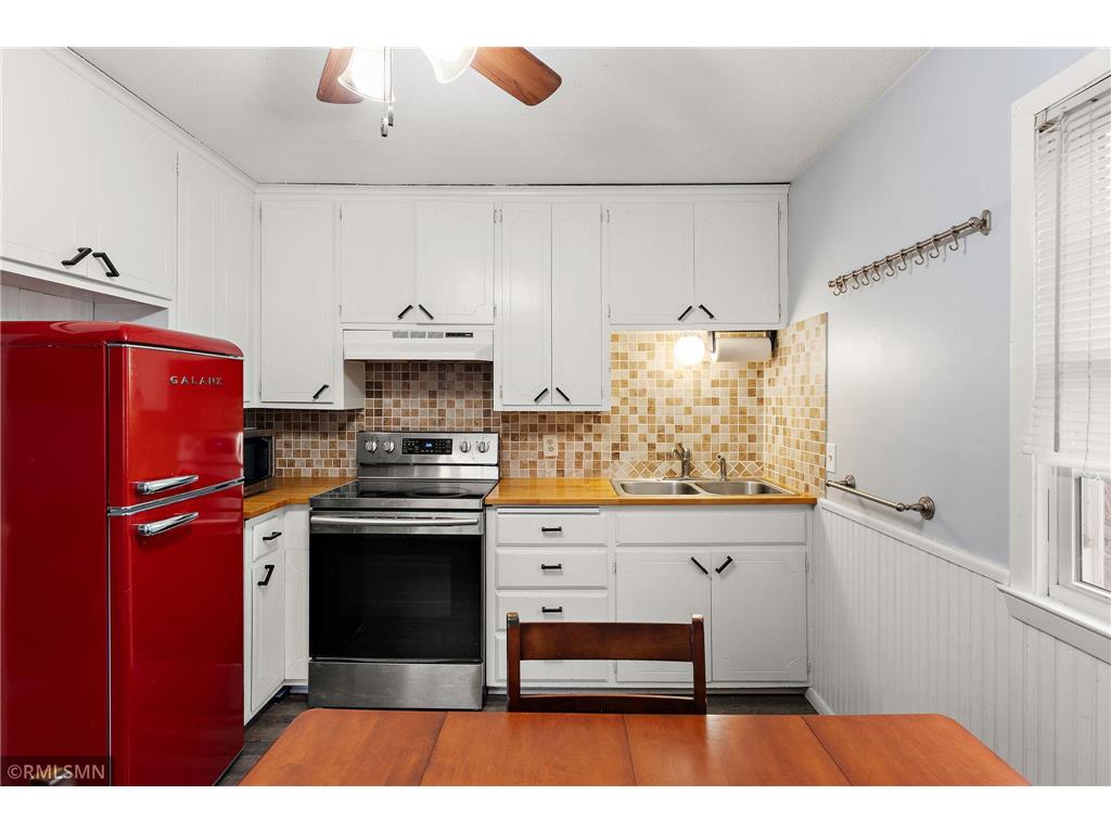 151-153 Page Street W Saint Paul MN 55107 7013936 image8