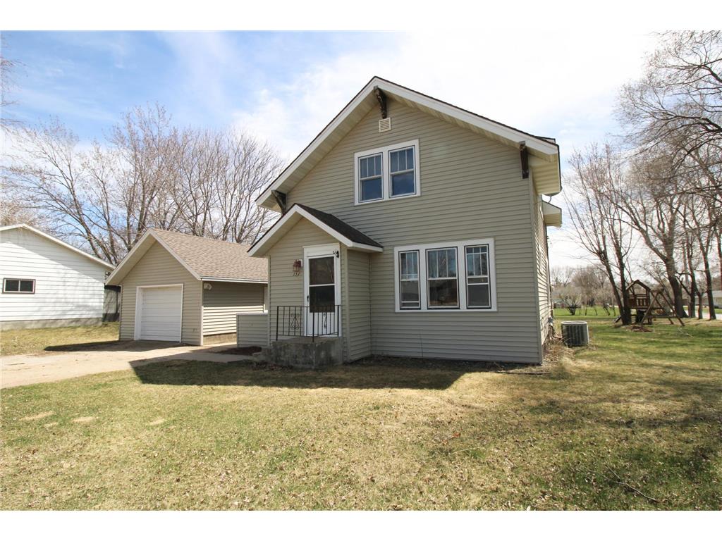 151 4th Street N Sauk Centre MN 56378 6365809 image1