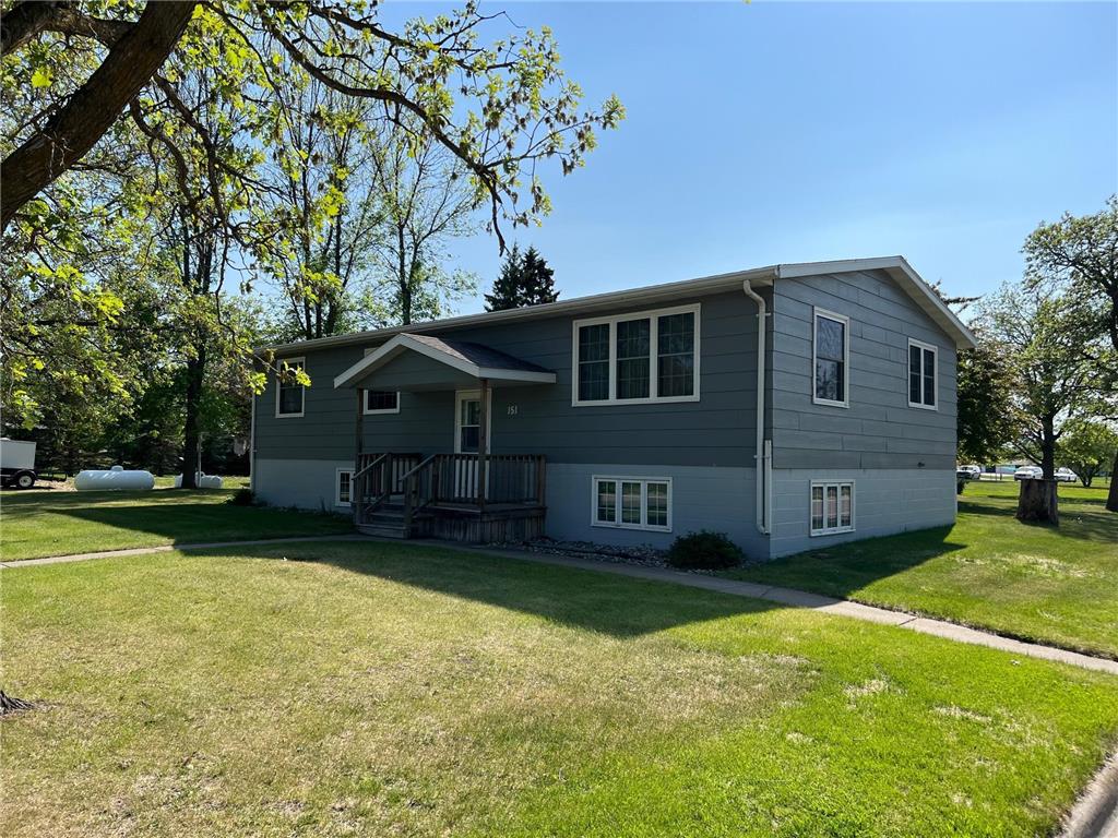 151 5th Street N Greenbush MN 56726 6378117 image1