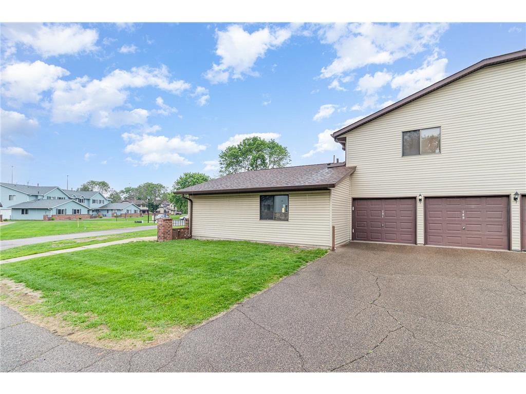 151 96th Lane NE Blaine MN 55434 7034897 image20