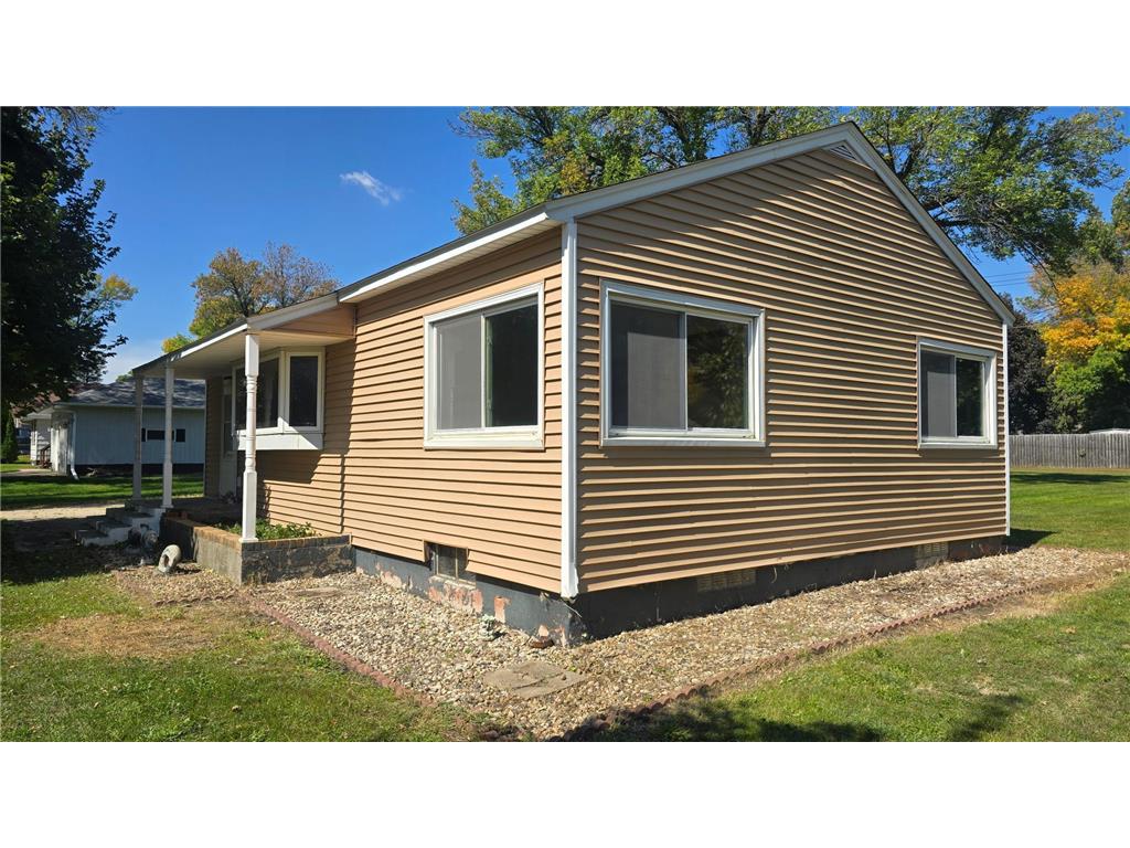 151 Chestnut Street E Trimont MN 56176 6779525 image40