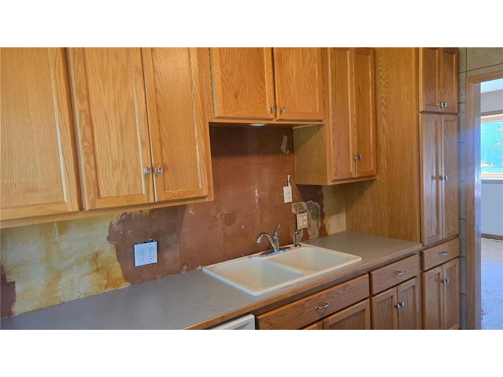 151 Chestnut Street E Trimont MN 56176 6779525 image9