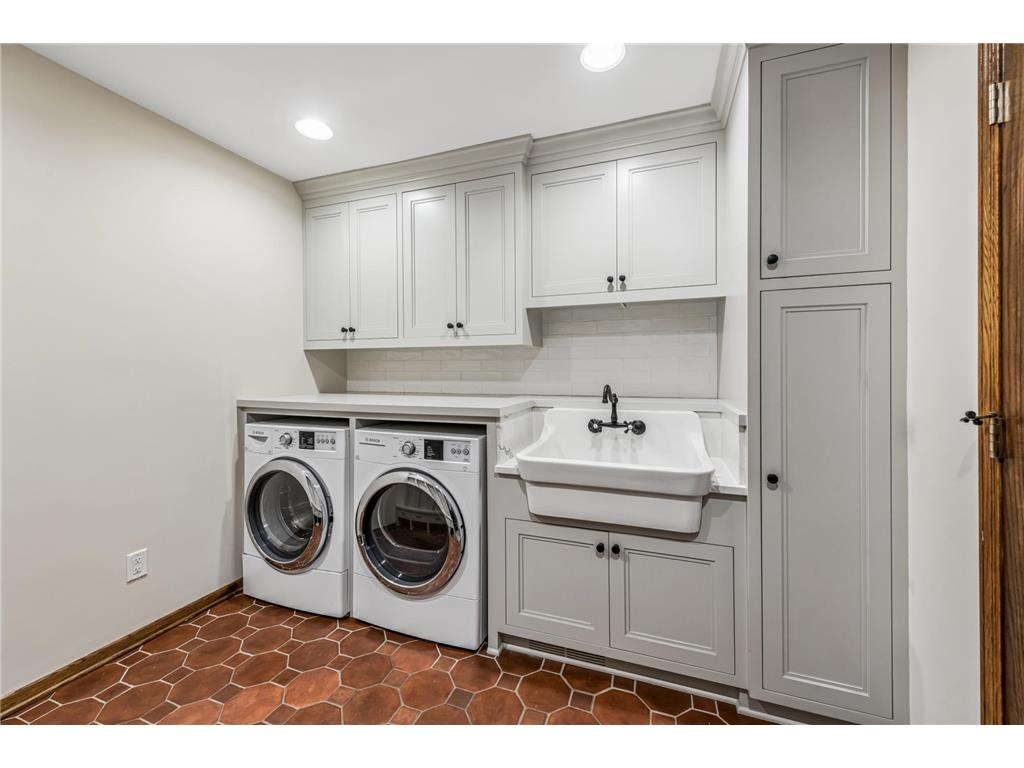 151 Choctaw Circle Chanhassen MN 55317 - Lotus Lake 7095761 image19