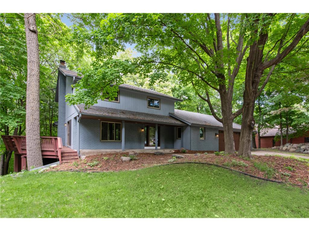 151 Choctaw Circle Chanhassen MN 55317 - Lotus Lake 7095761 image2
