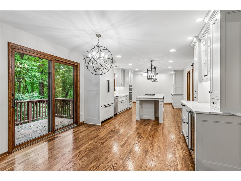 151 Choctaw Circle Chanhassen MN 55317 - Lotus Lake 7095761 image4