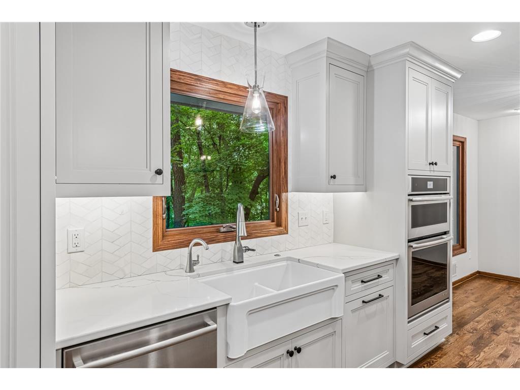 151 Choctaw Circle Chanhassen MN 55317 - Lotus Lake 7095761 image7