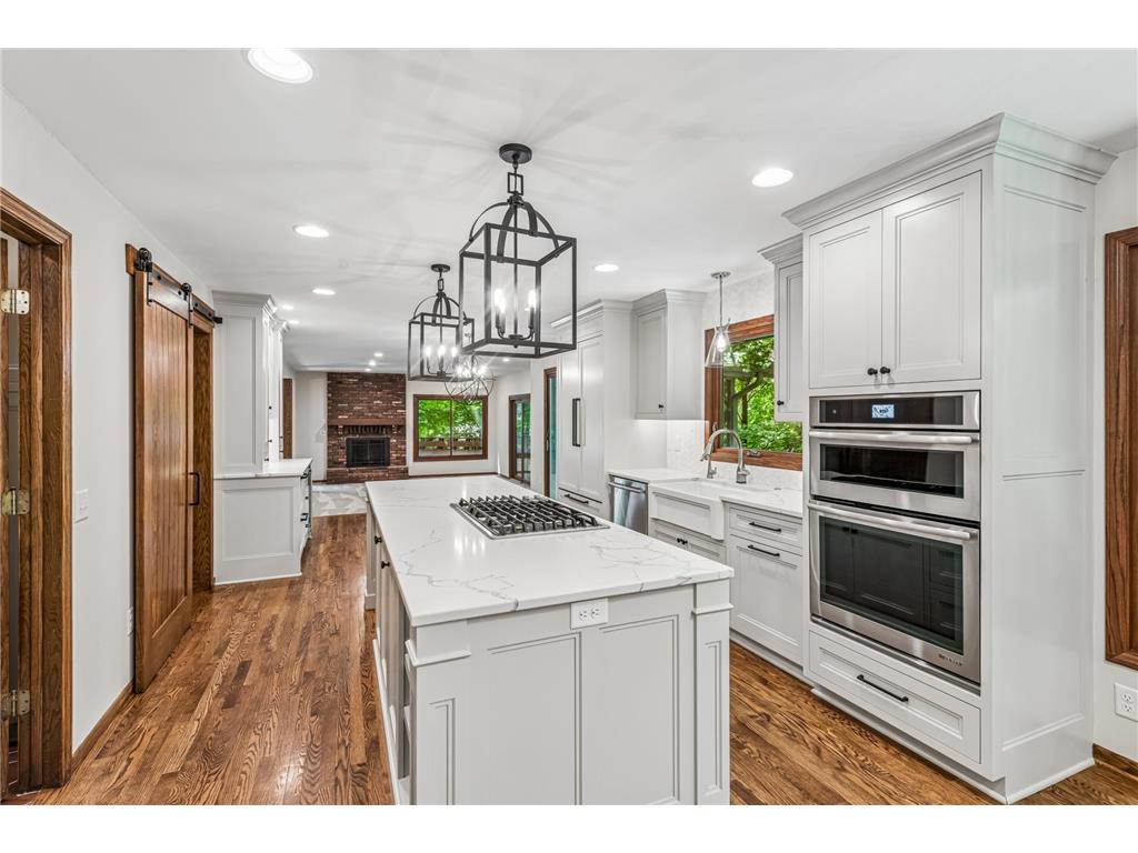 151 Choctaw Circle Chanhassen MN 55317 - Lotus Lake 7095761 image9