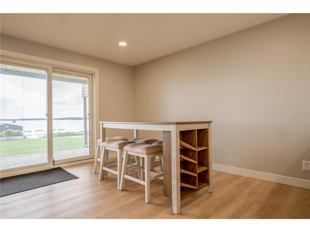 151 Lake Avenue N #102 Spicer MN 56288 - Green 7085903 image10
