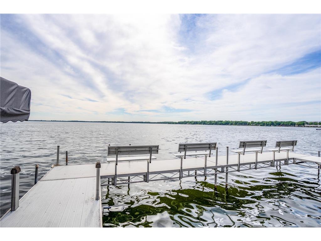 151 Lake Avenue N #102 Spicer MN 56288 - Green 7085903 image23