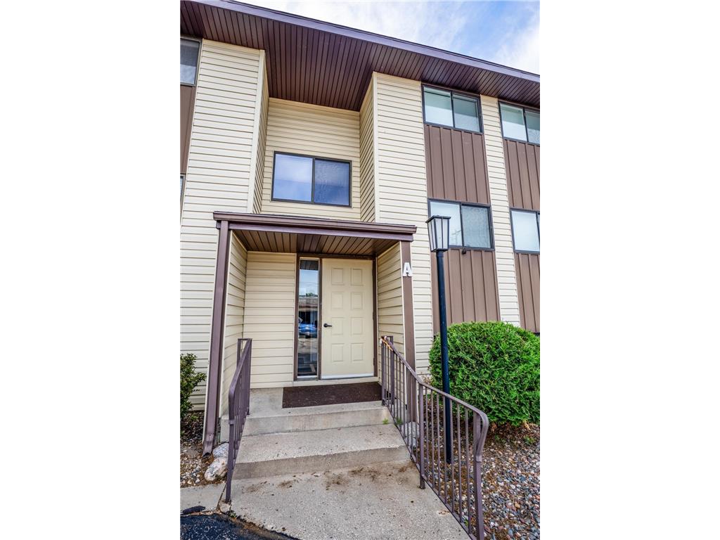 151 Lake Avenue N #102 Spicer MN 56288 - Green 7085903 image24