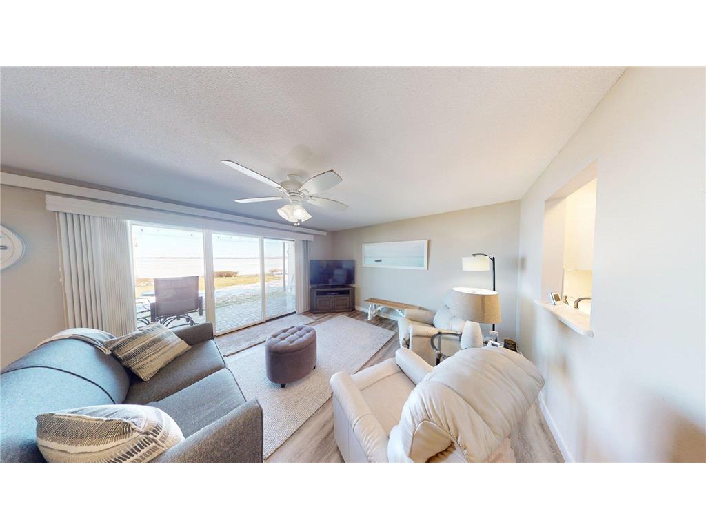 151 Lake Avenue N #106C Spicer MN 56288 - Green 7022444 image12