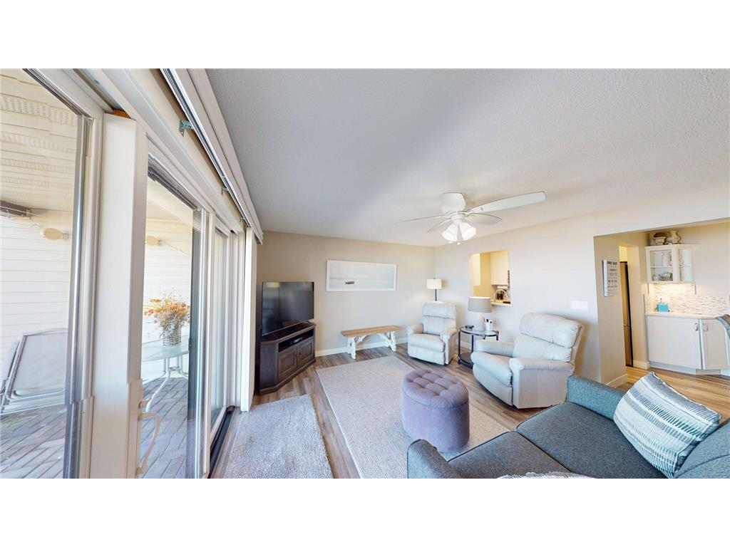 151 Lake Avenue N #106C Spicer MN 56288 - Green 7022444 image14