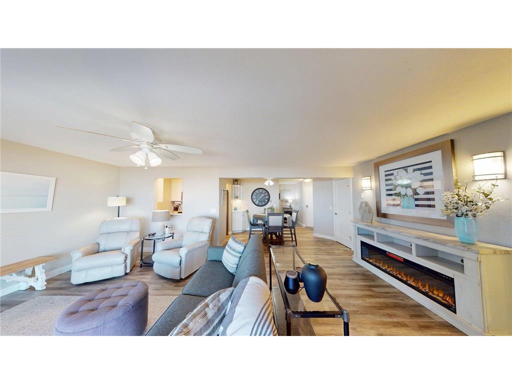 151 Lake Avenue N #106C Spicer MN 56288 - Green 7022444 image15